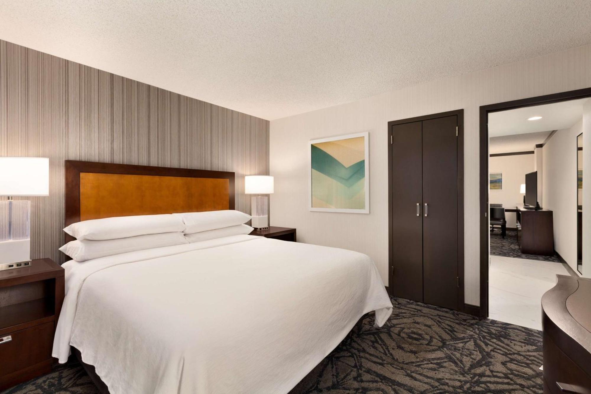 Hotel Embassy By Hilton Silicon Valley